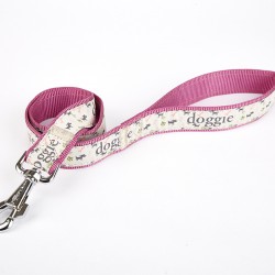 Doggie Desenli Süslü Dokuma Köpek Gezdirme Kayışı  El Yapımı 3 x 100 cm Mor